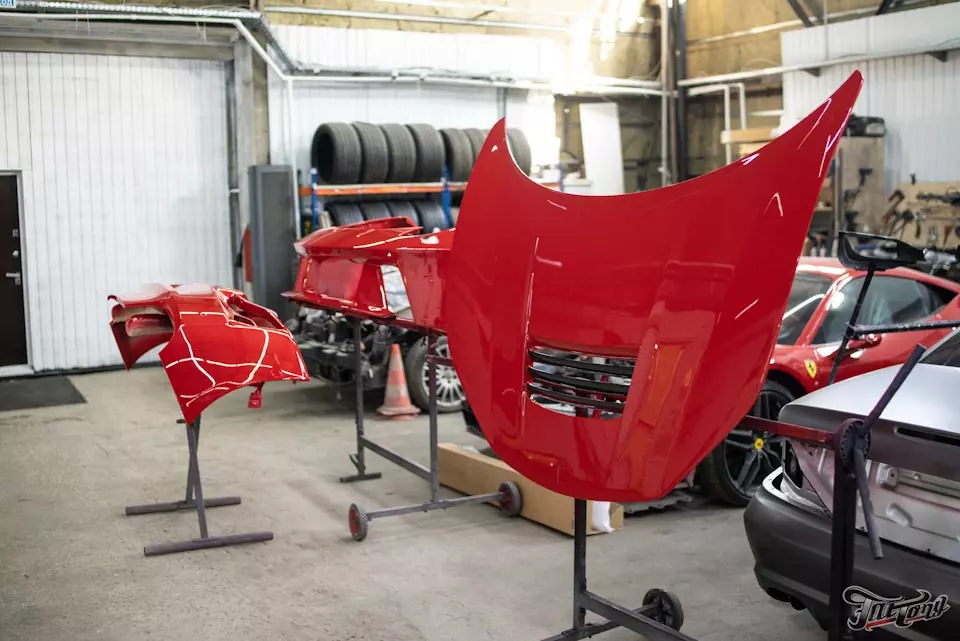Ferrari 458 Italia. Подгонка и установка обвеса Prior Design. Часть 2.